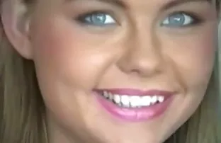 XXX MILF Muslim dengan payudara besar mengendarai seorang anggota tentara Amerika bokep indo madura