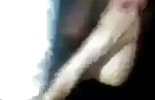 XXX Dia memberi bokep indo tudung suaminya blowjob dan membiarkan dia menyelam ke dalam pod basahnya
